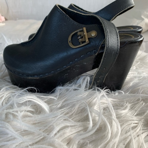 No. 6 platform clog - Picture 1 of 6
